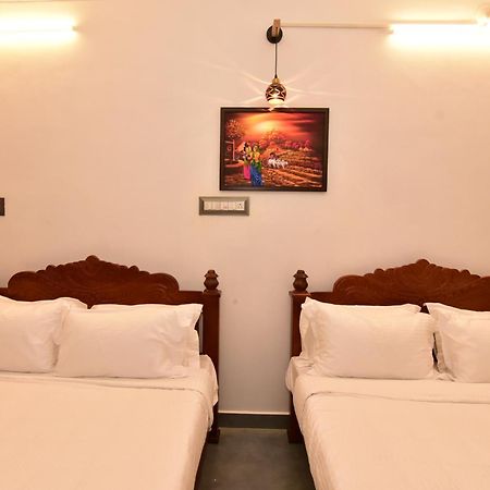 Chez Linda Home Stay Pondicherry Esterno foto