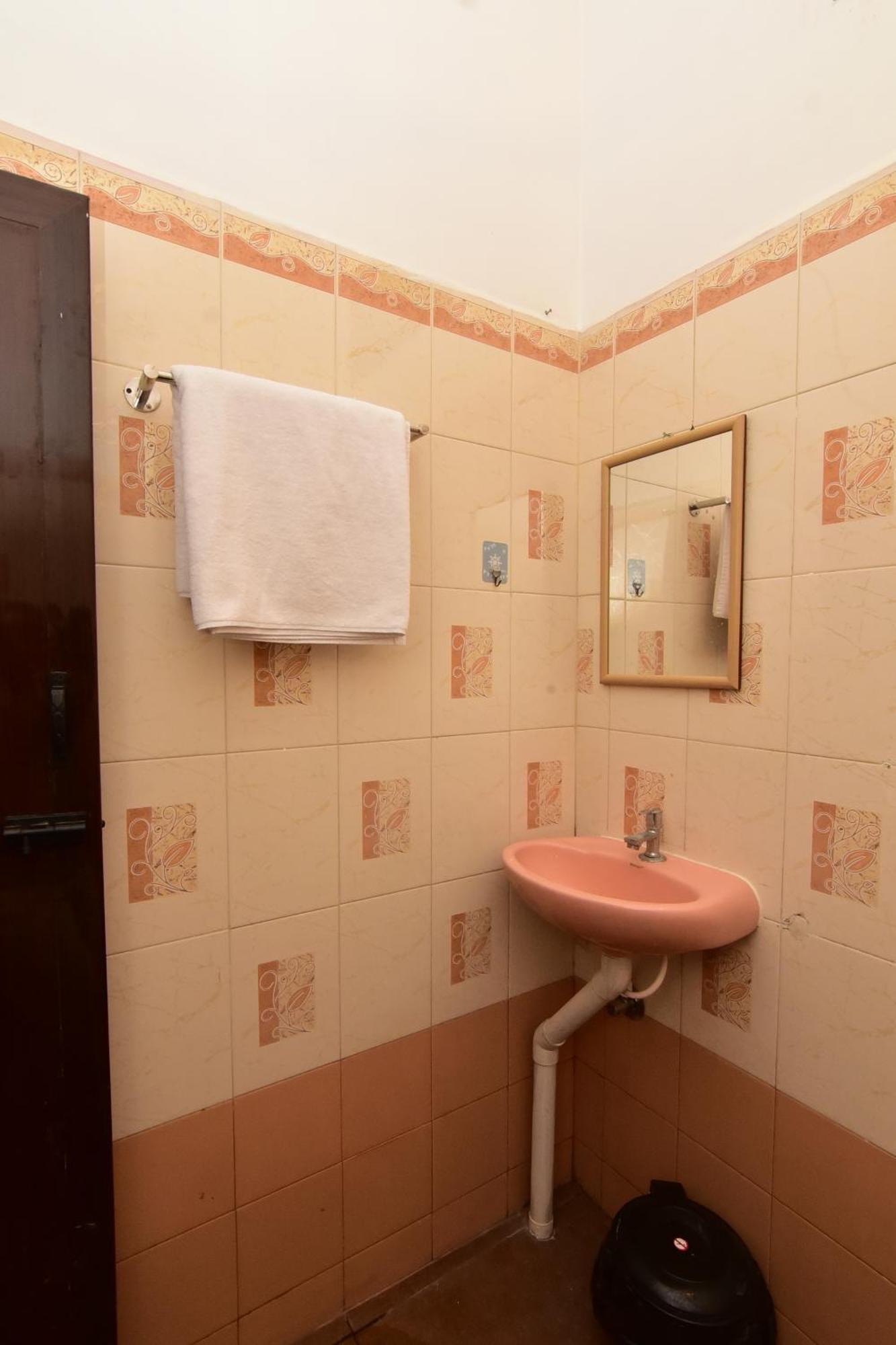 Chez Linda Home Stay Pondicherry Esterno foto